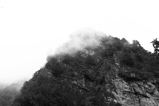 黑白水墨 大理蒼山風光