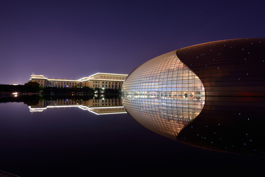 劇院