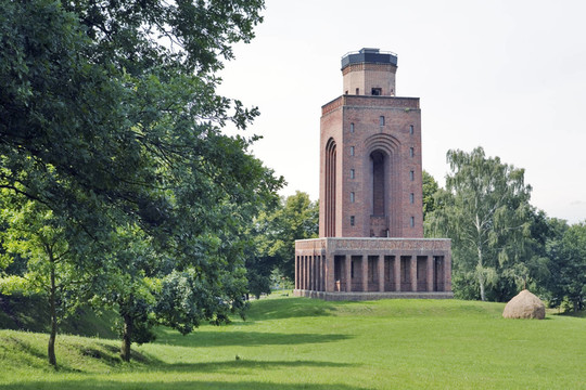 施普雷林山- bismarkturm