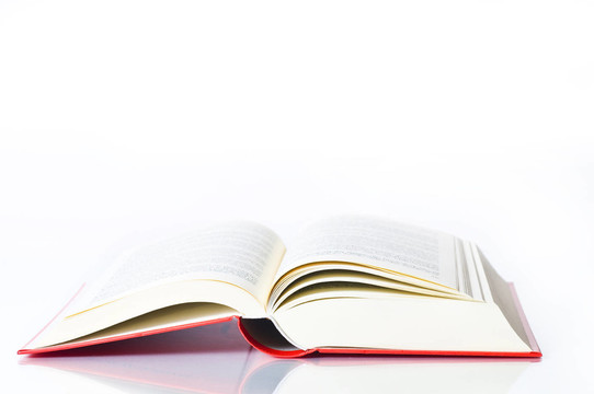帶反射的書