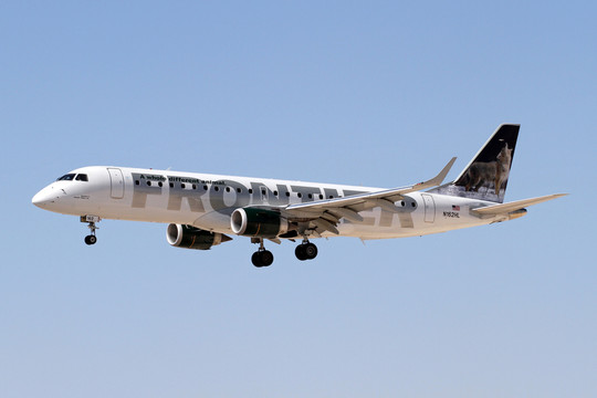 飛機(jī)降落 美國(guó)邊疆航空