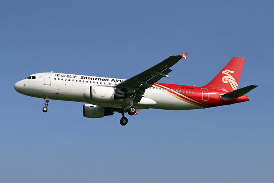 飛機降落 深圳航空