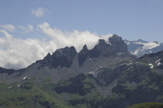 山