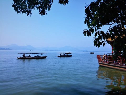 西湖 湖面 小船 湖水