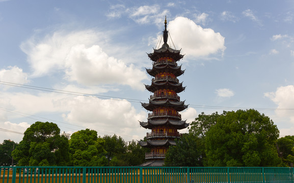 上海龍華寺