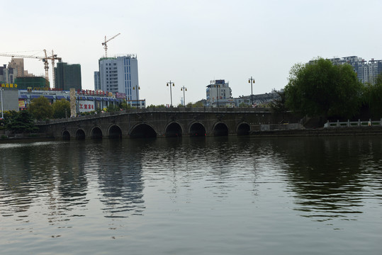 湖北荊州 護(hù)城河
