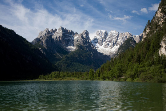 山