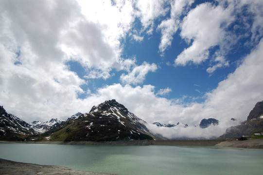 wolkenbild silvrettasee