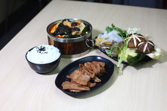 木桶飯
