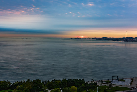 海港日出