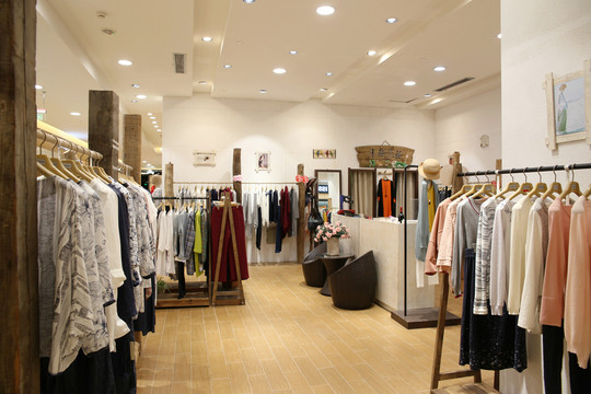 女裝專賣店