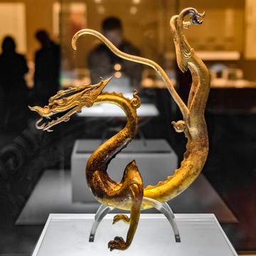 鎏金鐵心銅龍