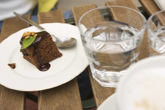 玻璃酒杯