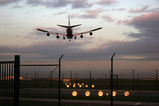 機(jī)場國家端飛機(jī)