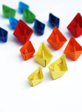 papierschiffchen