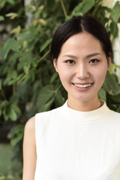 女人笑容特寫