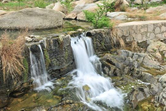 溪水 流水