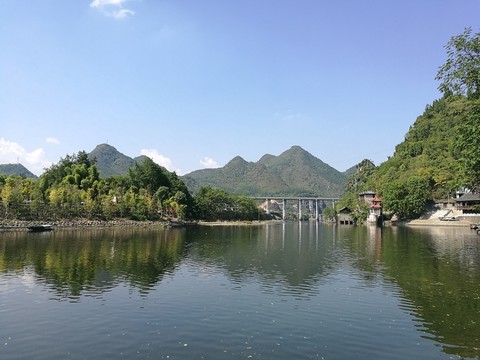 山水