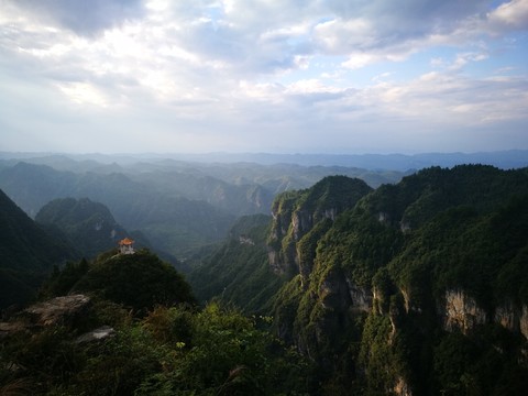 呂洞山
