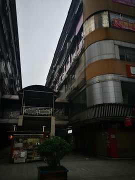 商業(yè)樓層外觀