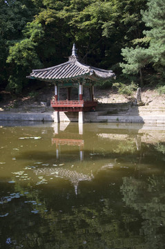 漢城水亭