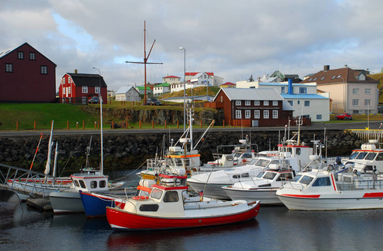 stykkisholmur，港村…
