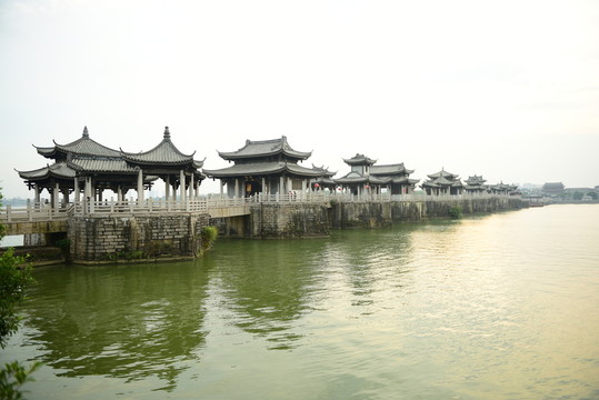 廣濟橋