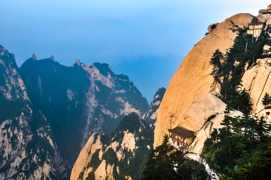 華山