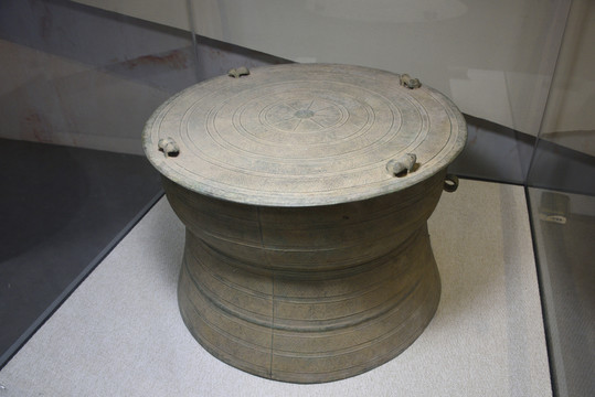 銅鼓