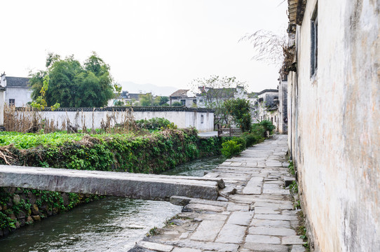 屏山小巷
