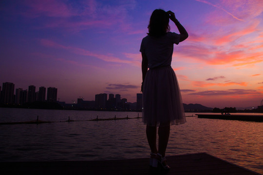 梅溪湖夕陽(yáng)晚霞