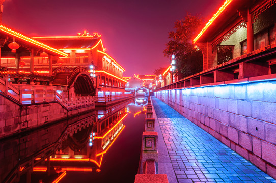 水城夜景