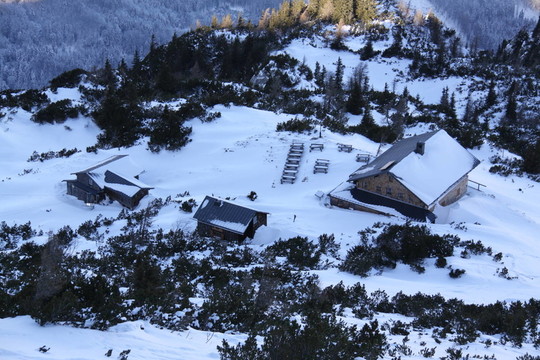 山上的小屋神秘