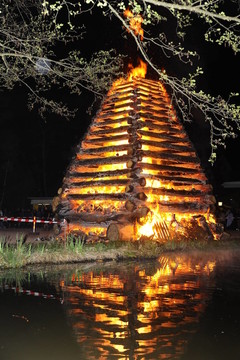 maifeuer
