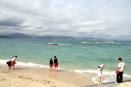 海邊玩耍 海灘
