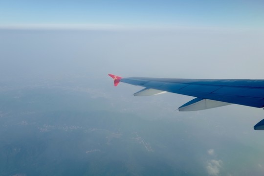 航拍 俯視 飛機(jī) 機(jī)翼 鳥瞰