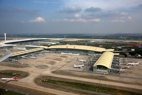 武漢機(jī)場(chǎng) T2航站樓 全景