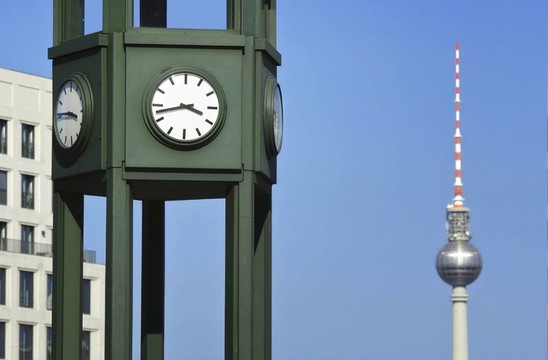 是波茨坦廣場與fernehturm