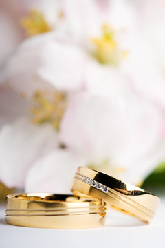 結(jié)婚戒指，結(jié)婚戒指