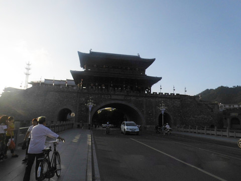 長(zhǎng)汀濟(jì)川門