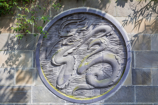 雕龍