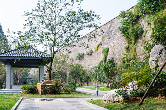明城墻及沿墻道路景觀