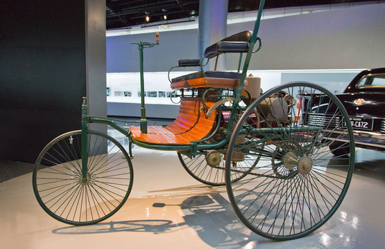1886奔馳