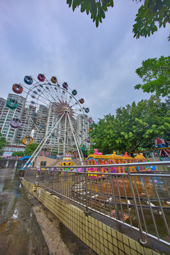 惠州下埔濱江公園摩天輪