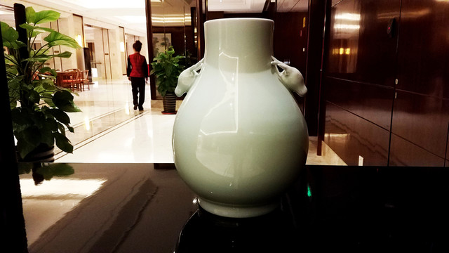 陶瓷瓶