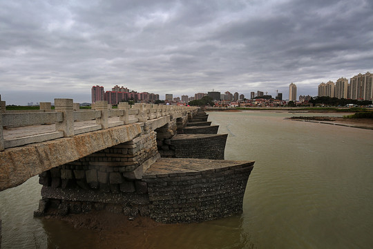 洛陽(yáng)橋 橋墩