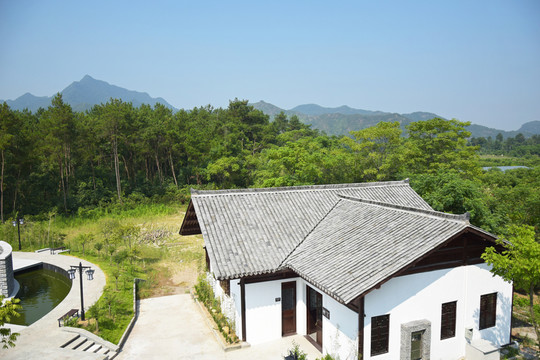 斜頂房屋鄉(xiāng)村建筑