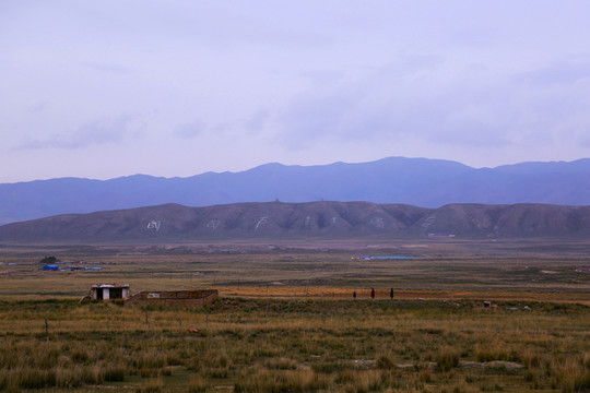 草原 草地 牧場 遠(yuǎn)山 高原