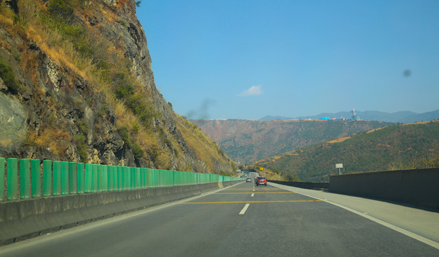 高速公路 云南