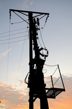 黃昏電塔